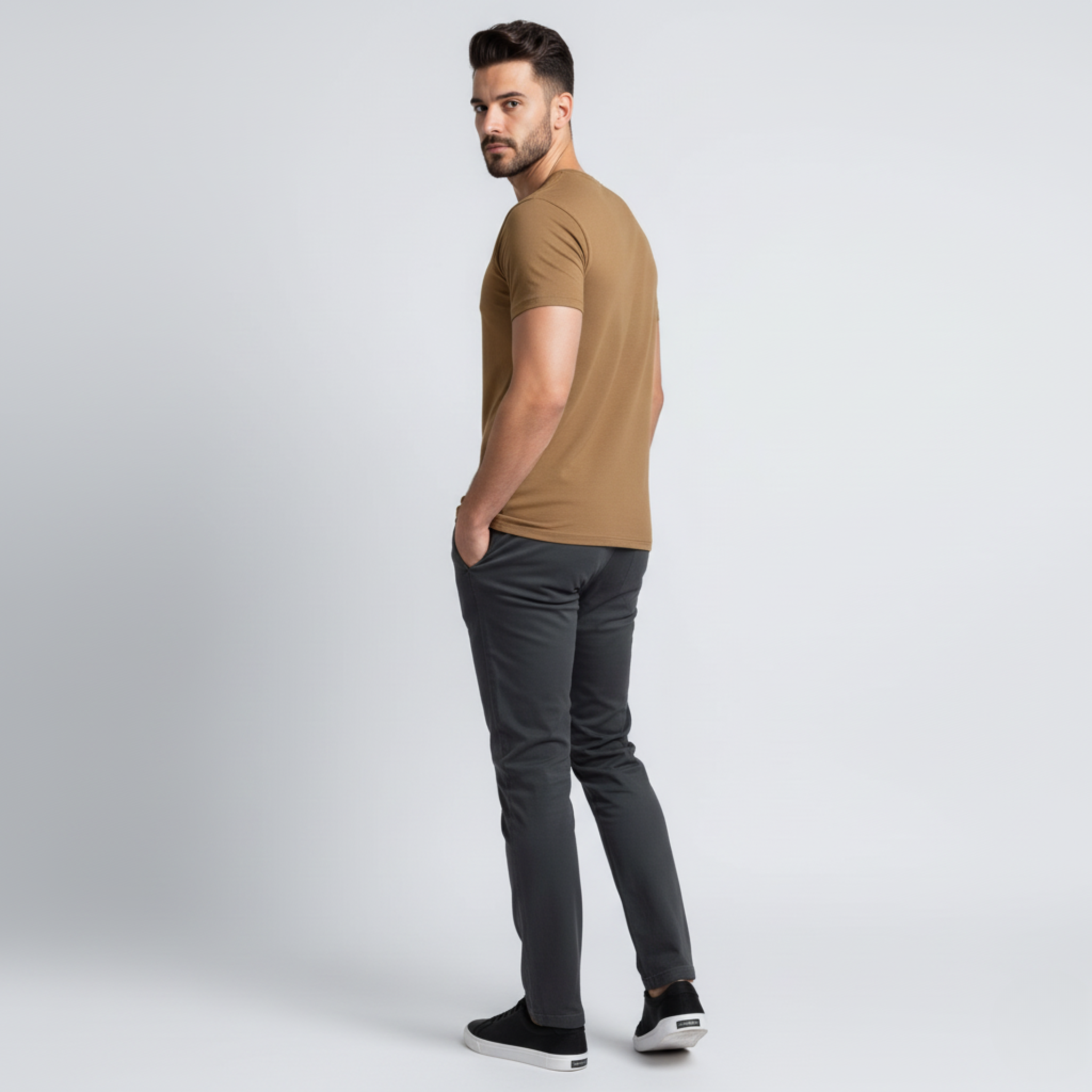 Tech V-Neck T-Shirt – Walnut Brown